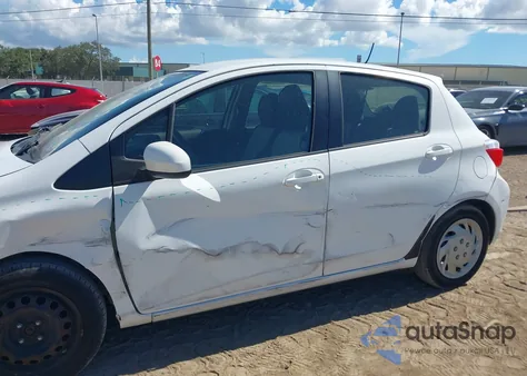 2012 Toyota Yaris Le z USA, uszkodzony, nr VIN JTDKTUD30CD522653